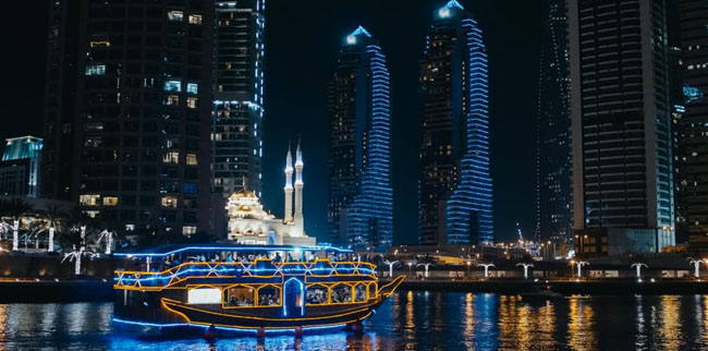 Dubai Romantic Cruises Date